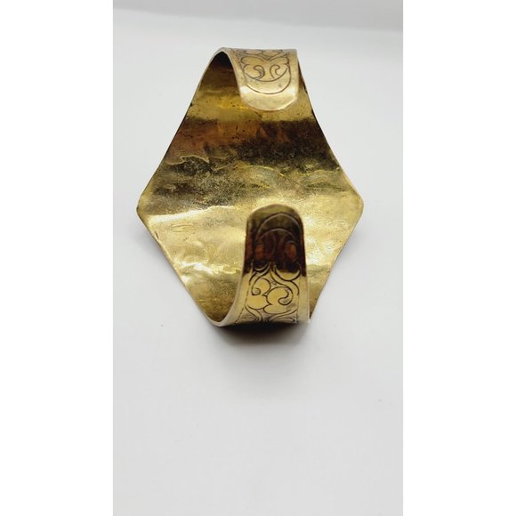 Vintage Decorative Wide Brass & Lapis Cuff Bracelet (A417) - Picture 4 of 4